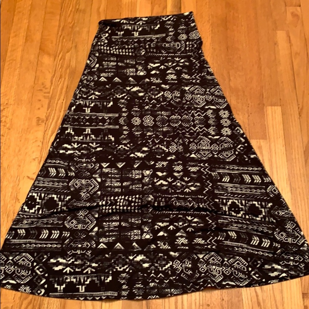 Mossimo Supply Co Medium Maxi Skirt